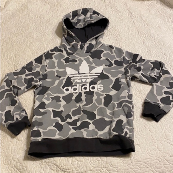 Adidas boys hoodie - Picture 1 of 5